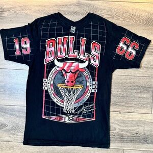 Vintage Chicago Bulls Black Graphic T-Shirt